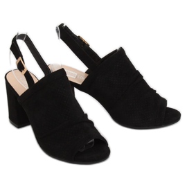 Sandalias negras de tacón JM5840N Negro 2