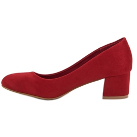 Cm Paris Bombas en un pilar rojo 5