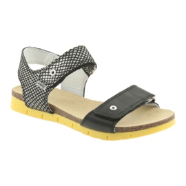 Bartek Sandalias de cuero para niñas 59183 Negro con patrón 1