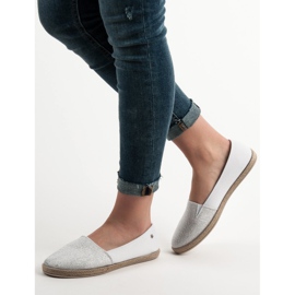 Slipons VICES Blancos 2 Slipons VICES Blancos 2