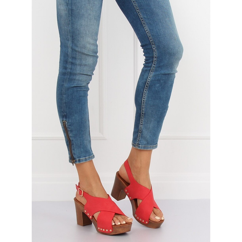 Sandalias ala rojo zuecos D-131 Rojo 1