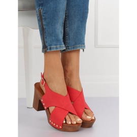 Sandalias ala rojo zuecos D-131 Rojo 2