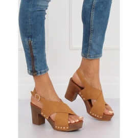 Sandalias ala Camel zuecos D-131 Camel marrón 2 Sandalias ala Camel zuecos D-131 Camel marrón 2