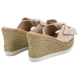 Bello Star Sandalias de cuña de ante beige 1