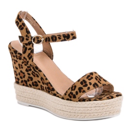 Ideal Shoes Sandalias de cuña con estilo marrón 3