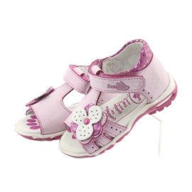 Sandalias rosas con flores Ren But 1406 rosado blanco 4