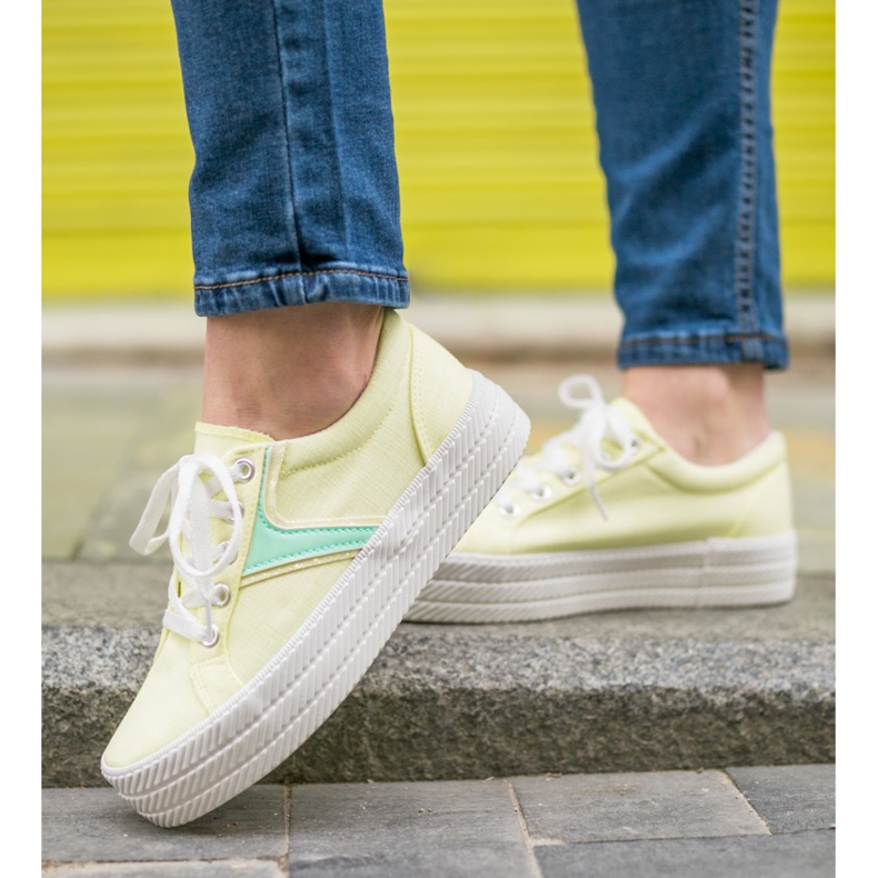 Kylie Zapatillas en la plataforma amarillo 1 Kylie Zapatillas en la plataforma amarillo 1