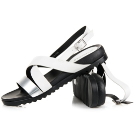 Sandalias abrochadas con hebilla VINCEZA blanco 3