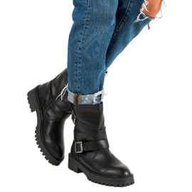 Corina Trabajadoras ocasionales negro 4