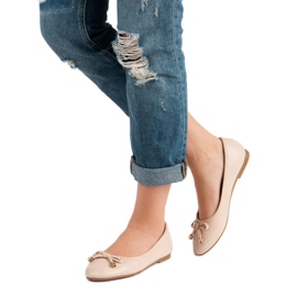 Bailarina en polvo con un lazo rosa 1