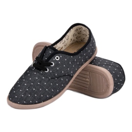 Zapatillas con lunares negro 1 Zapatillas con lunares negro 1