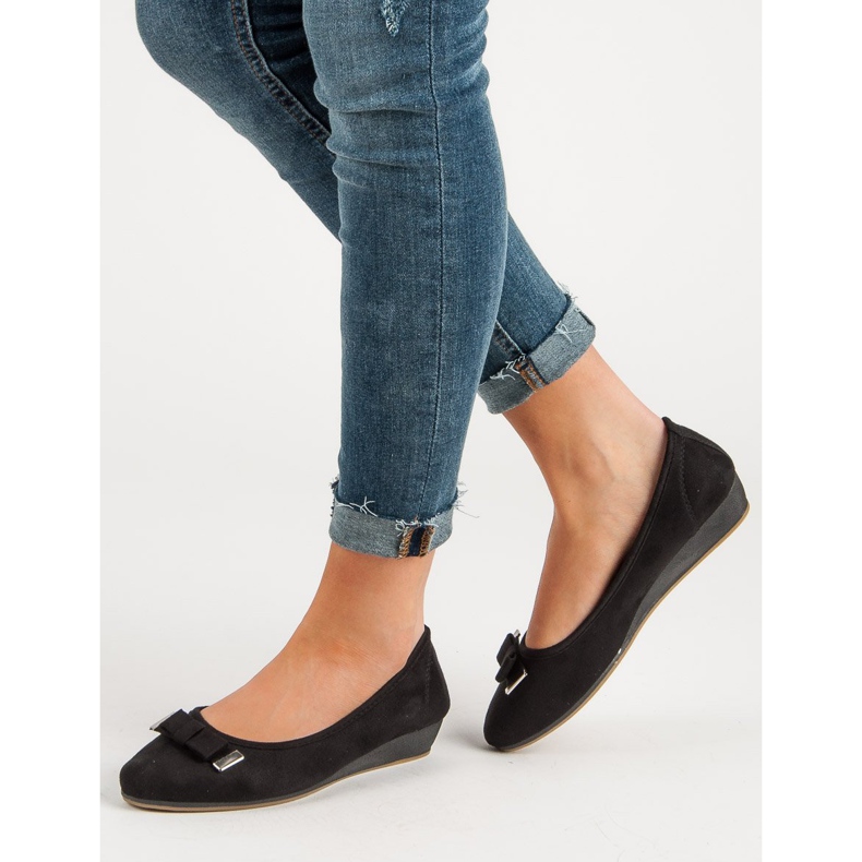 Vinceza Bailarina con lazo negro 2