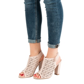 Queen Vivi Sandalias caladas con empeine rosado 6