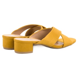 Small Swan Pantuflas de gamuza elegantes amarillo 3