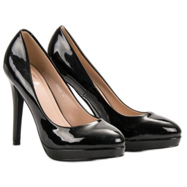 Small Swan Pasadores barnizados en la plataforma negro 1 Small Swan Pasadores barnizados en la plataforma negro 1