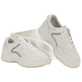 SHELOVET Zapatillas de moda blanco 1