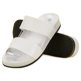 SHELOVET Cómodas pantuflas blancas blanco 5