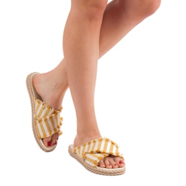 Seastar Pantuflas Rayas amarillo 2