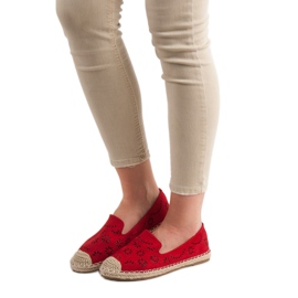 Primavera Señores calados rojo 2 Primavera Señores calados rojo 2