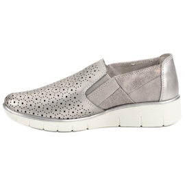 Filippo Resbalón en zapatos plateados gris 3
