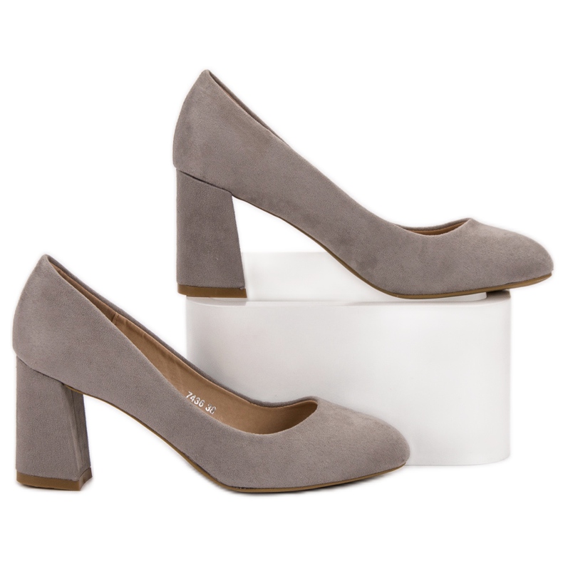 Super Mode Bombas en un pilar gris 2