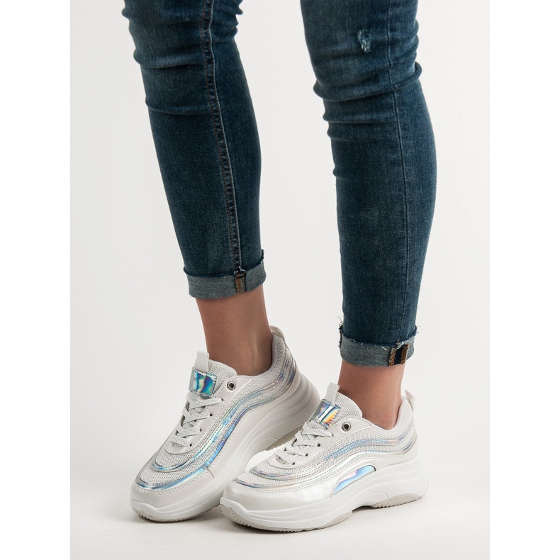 SHELOVET Zapatillas en la plataforma blanco 1