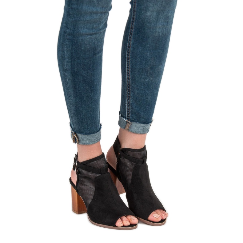 Evento Sandalias cerradas con estilo negro 2