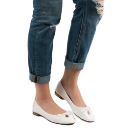 RTX WALK Bailarina con lazo blanco 1 RTX WALK Bailarina con lazo blanco 1