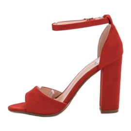Ideal Shoes Cómodas sandalias de tacón rojo 2