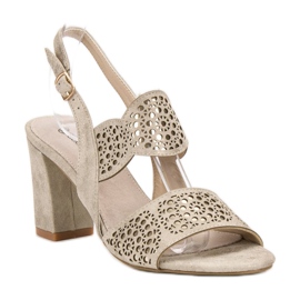 Goodin Sandalias doradas en una barra dorado 1 Goodin Sandalias doradas en una barra dorado 1