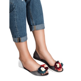 Ideal Shoes Meliski con flores negro 3