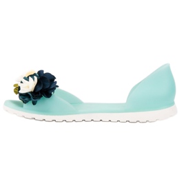 Ideal Shoes Meliski con flores verde 2 Ideal Shoes Meliski con flores verde 2
