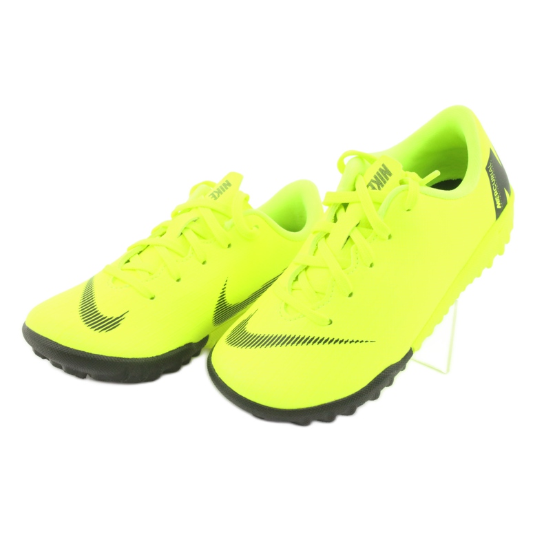 Zapatos de fútbol Nike Mercurial VaporX 12 Academy Tf Jr AH7353-701 amarillo 3