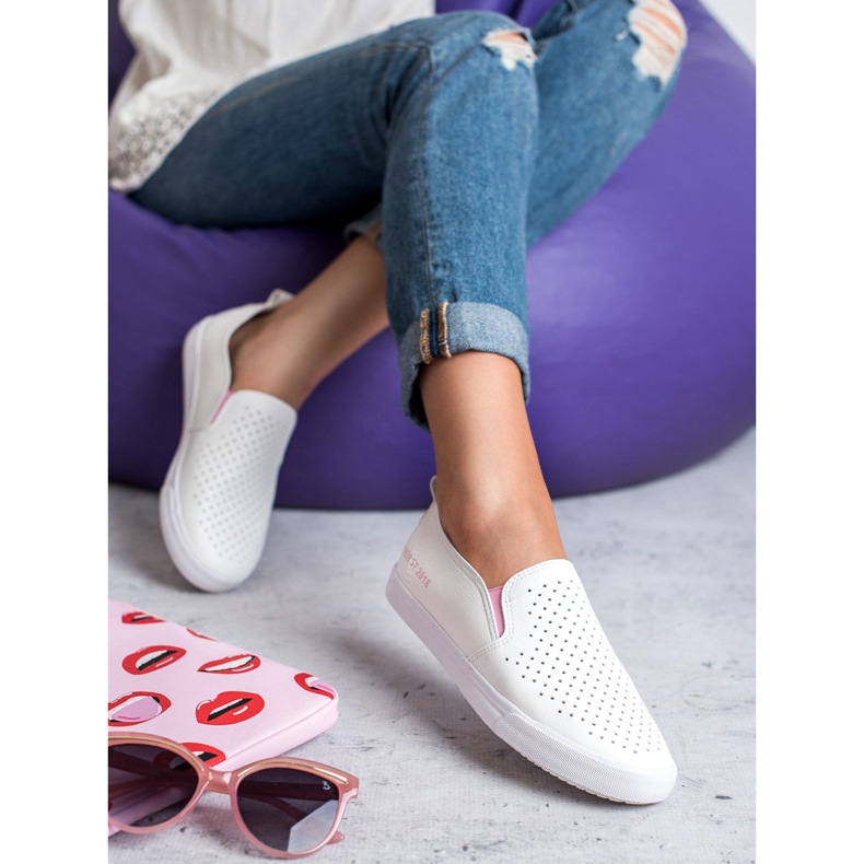 Mckeylor Slipons calados blanco 1