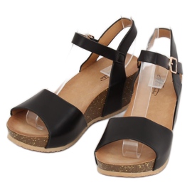 Sandalias negras con cuña 1052 Negro 2