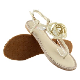 Chanclas con flor beige T314P Beige 2