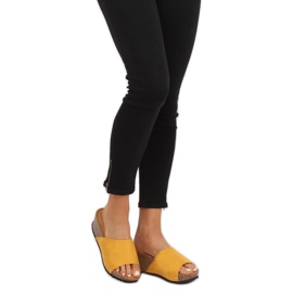 Amarillo GU56 Pantuflas cuña amarillas 2