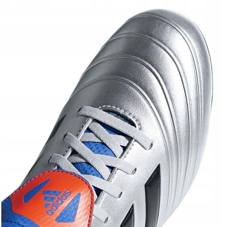 Botas de fútbol Adidas Copa 18.4 FxG M DB2458 gris plata 2 Botas de fútbol Adidas Copa 18.4 FxG M DB2458 gris plata 2