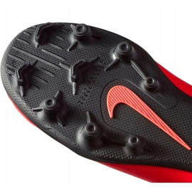 Zapatos de fútbol Nike Mercurial Vapor 12 Club Gs CR7 FG / MG Jr AJ3095-600 multicolor rojo 5
