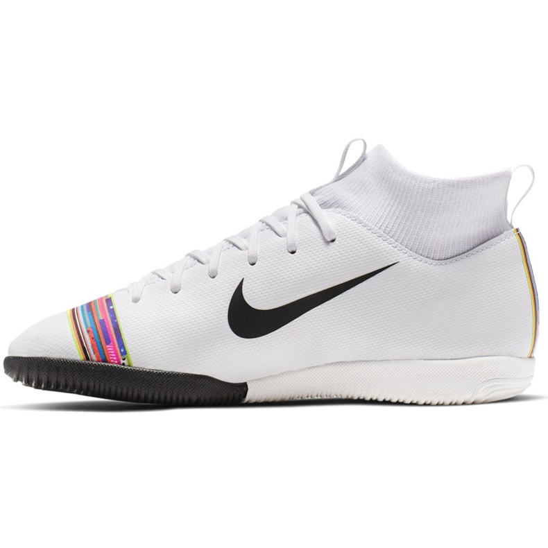 Zapatos de interior Nike Mercurial Superfly X 6 Academy Ic Jr AJ3110-109 multicolor blanco 1