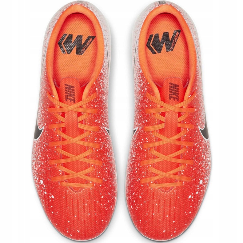 Zapatillas de fútbol Nike Mercurial Vapor 12 Academy Mg Jr AH7347-801 multicolor rojo 1 Zapatillas de fútbol Nike Mercurial Vapor 12 Academy Mg Jr AH7347-801 multicolor rojo 1