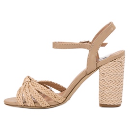 Sandalias VICES trenzadas marrón 5