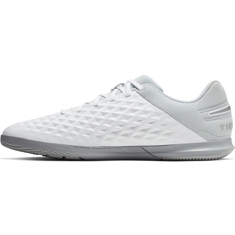 Zapatos de interior Nike Tiempo Legend 8 Club Ic M AT6110-100 blanco blanco 2