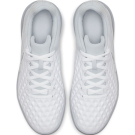 Zapatos de interior Nike Tiempo Legend 8 Club Ic Jr AT5882-100 blanco blanco 1 Zapatos de interior Nike Tiempo Legend 8 Club Ic Jr AT5882-100 blanco blanco 1