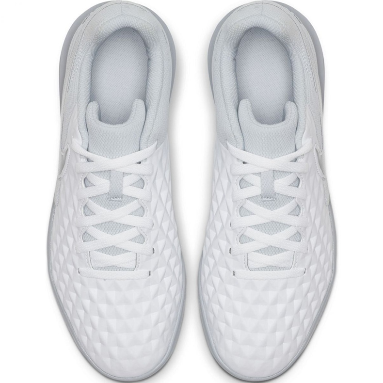 Zapatos de interior Nike Tiempo Legend 8 Club Ic Jr AT5882-100 blanco blanco 1 Zapatos de interior Nike Tiempo Legend 8 Club Ic Jr AT5882-100 blanco blanco 1