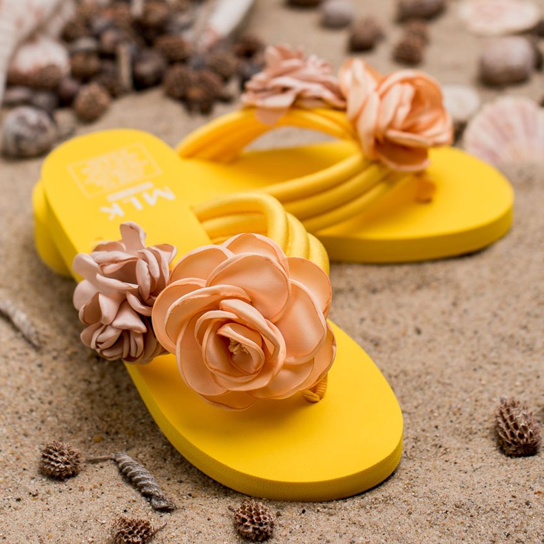 SHELOVET Chanclas ligeras con flores amarillo 1