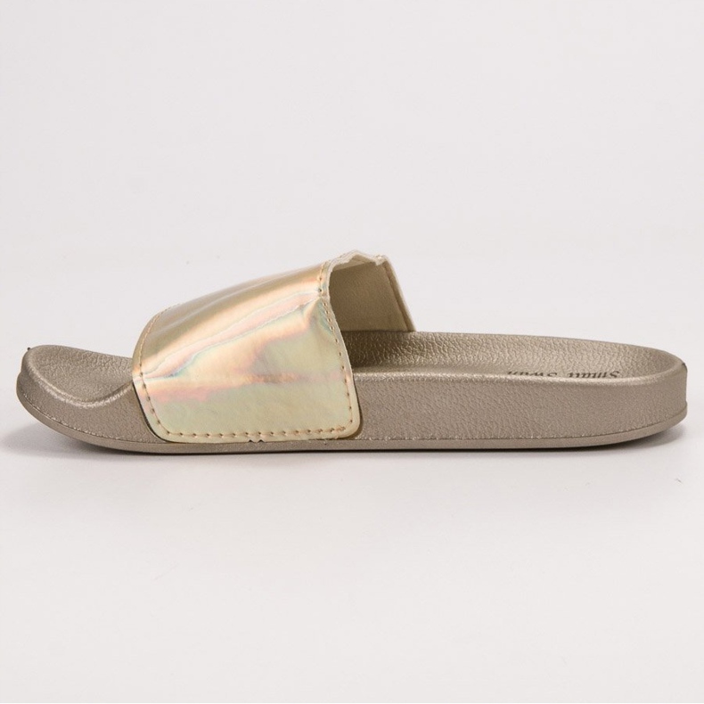 Small Swan Zapatillas doradas de moda beige 1 Small Swan Zapatillas doradas de moda beige 1