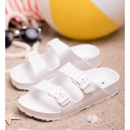 SHELOVET Pantuflas Ligeras Con Hebilla blanco 2