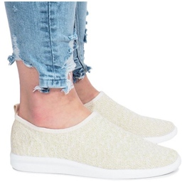 Deportivo beige burdeos 2