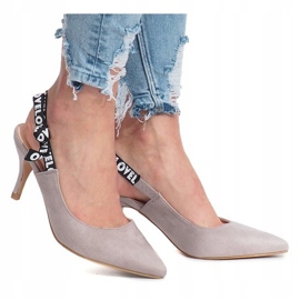 Sandalias de tacón grises de Love Paris 4